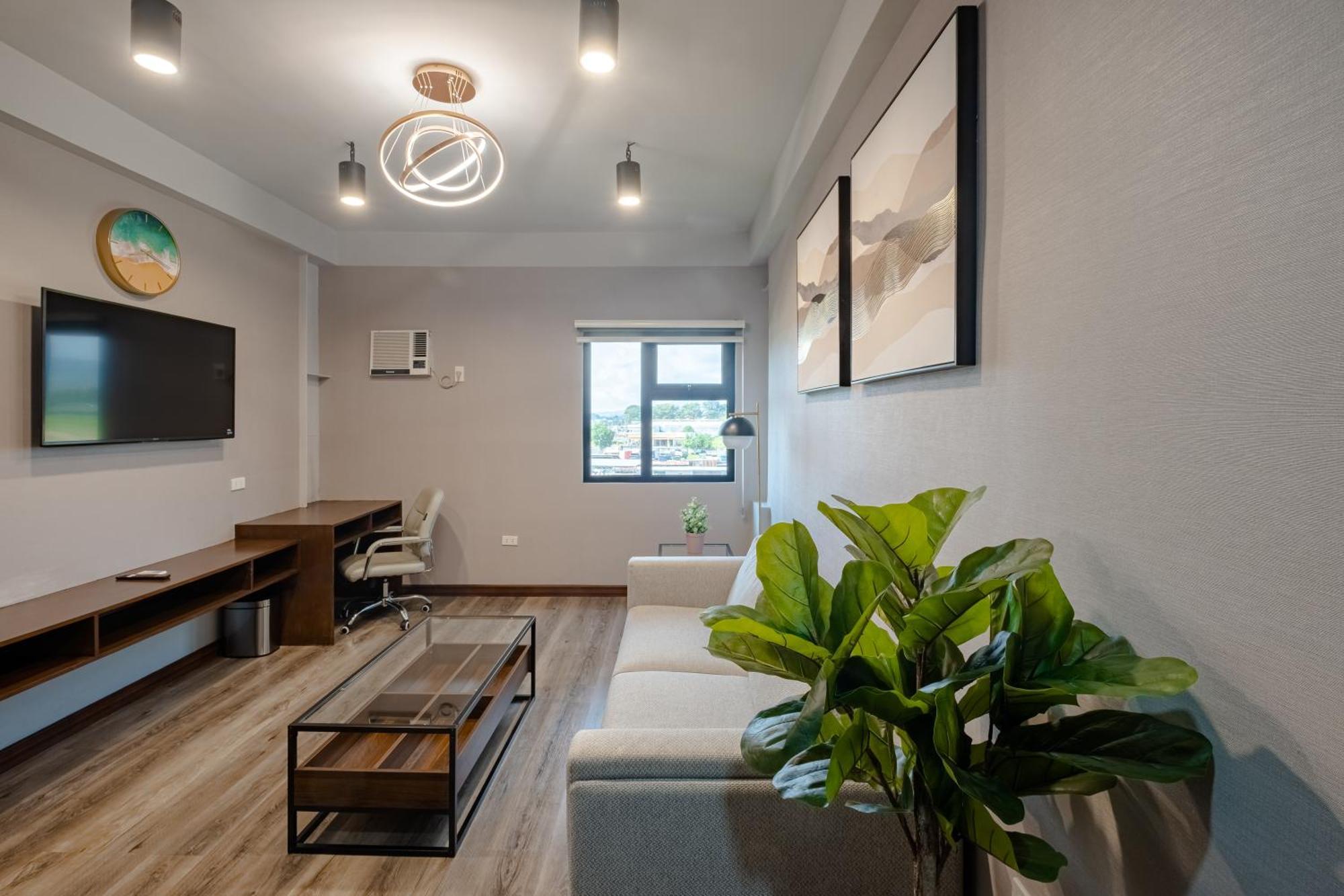 Kekehyu Business Hotel Valencia  Ngoại thất bức ảnh