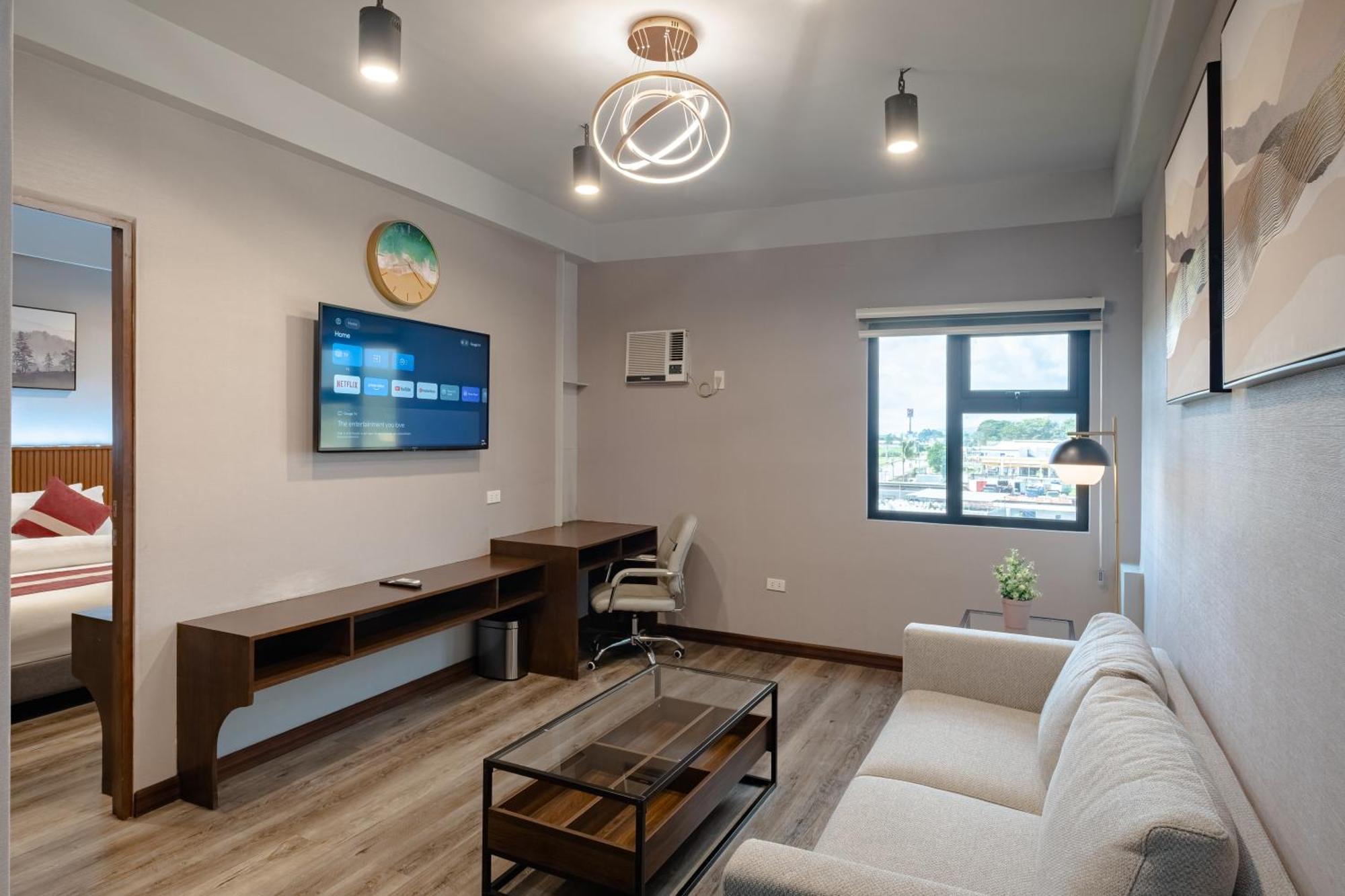 Kekehyu Business Hotel Valencia  Ngoại thất bức ảnh